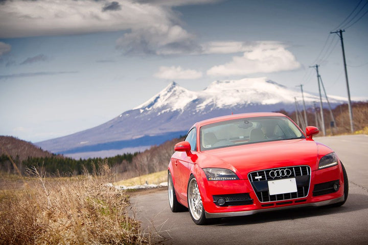 AUDI TT on custom forged wheels