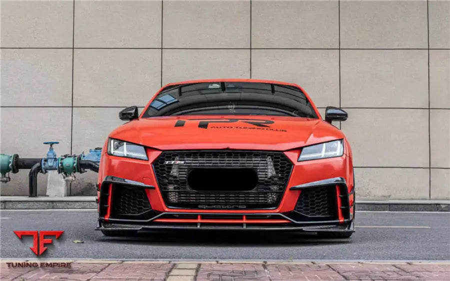 AUDI RS4 CARBON FIBER BODY KIT
