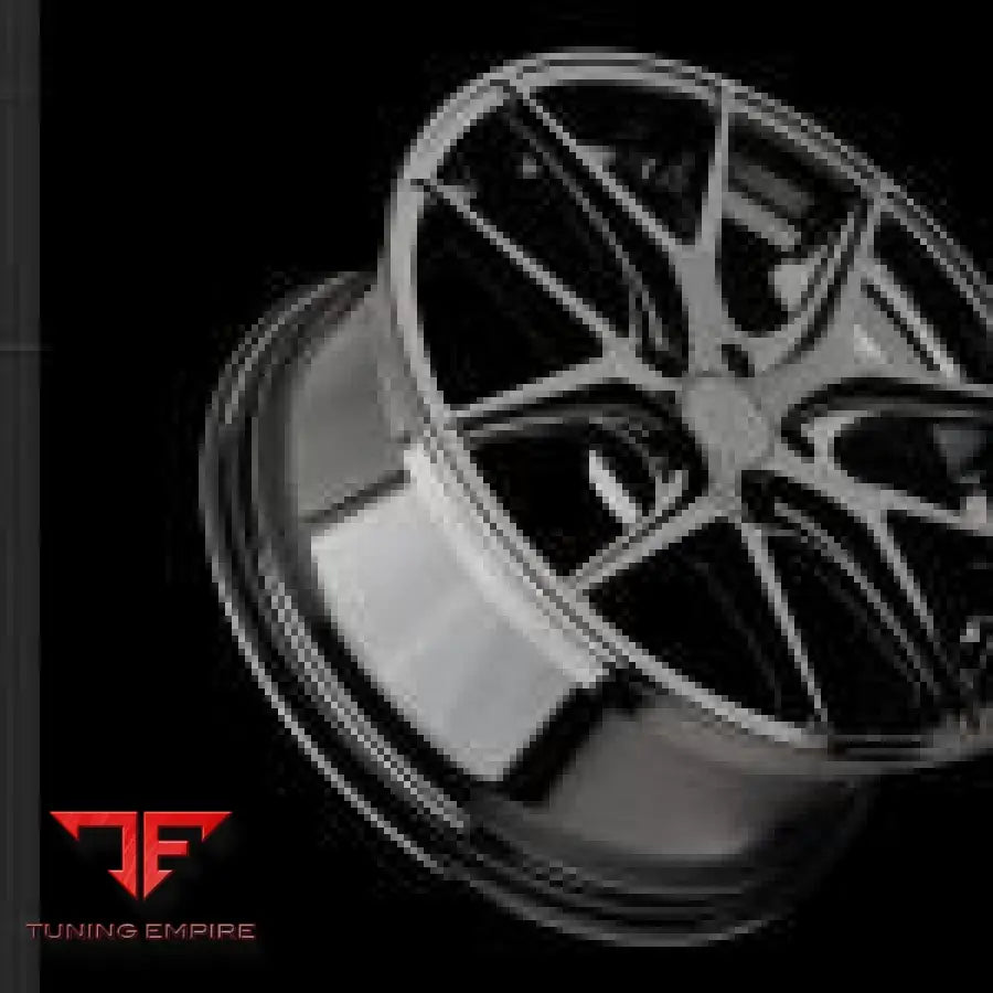 AVANT GARDE M580