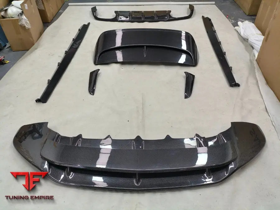 BENTLEY BENTAYGA CARBON BODY KIT 2020+