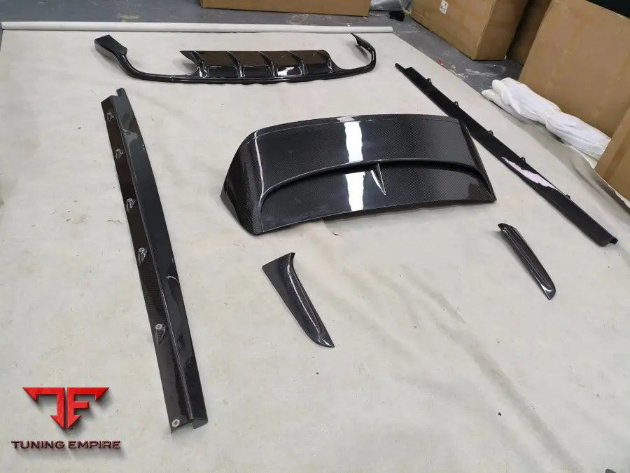 BENTLEY BENTAYGA CARBON OEM STYLE BODY KIT 2020+