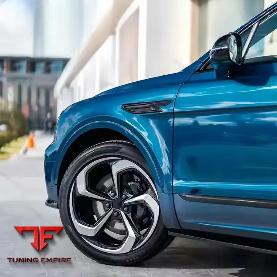 BENTLEY BENTAYGA DRY CARBON BODY KIT