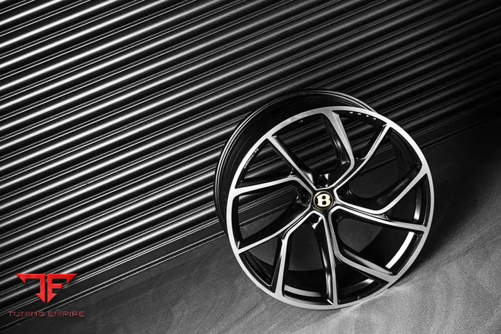 BENTLEY BENTAYGA KAHN FORGED WHEELS