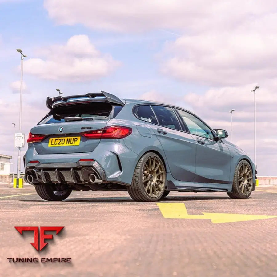 BMW 1 SERIES F40 CARBON FIBRE SIDE SKIRTS - CT CARBON