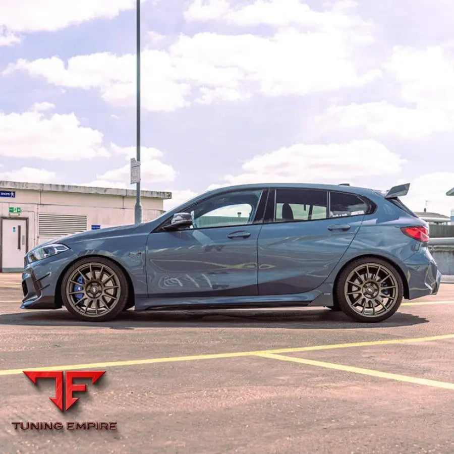 BMW 1 SERIES F40 CARBON FIBRE SIDE SKIRTS - CT CARBON