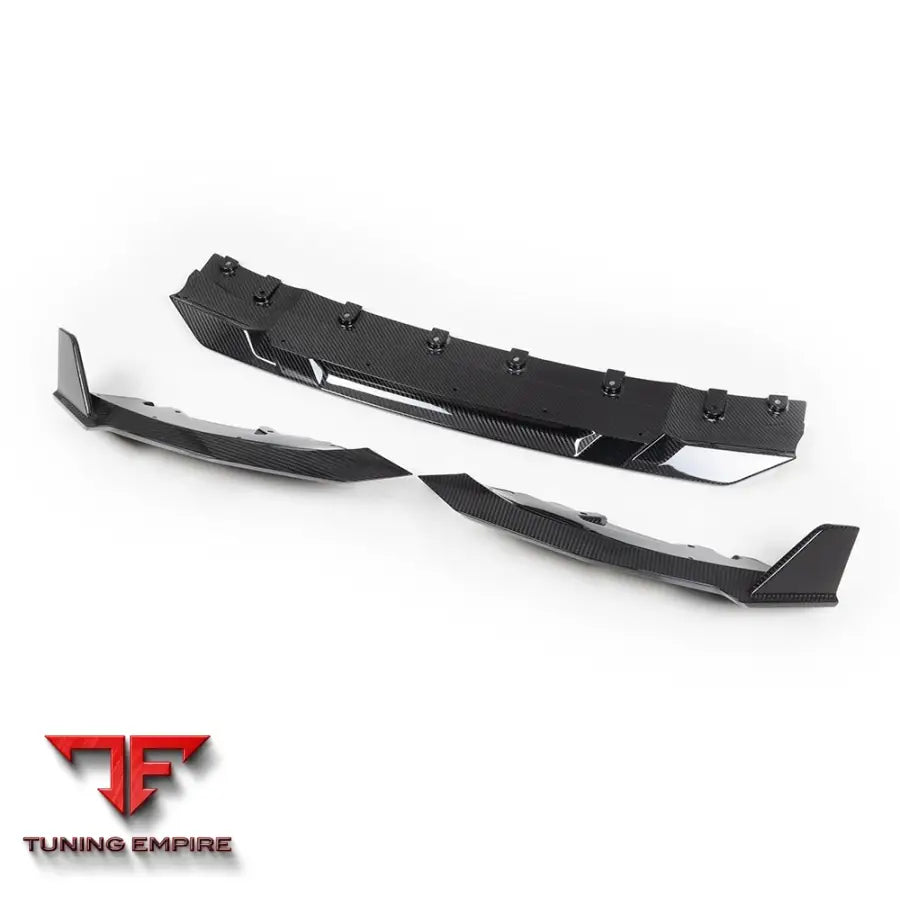 BMW 2 SERIES G42 FRONT LIP IN PREPREG CARBON FIBRE - Carbon Fibre Parts