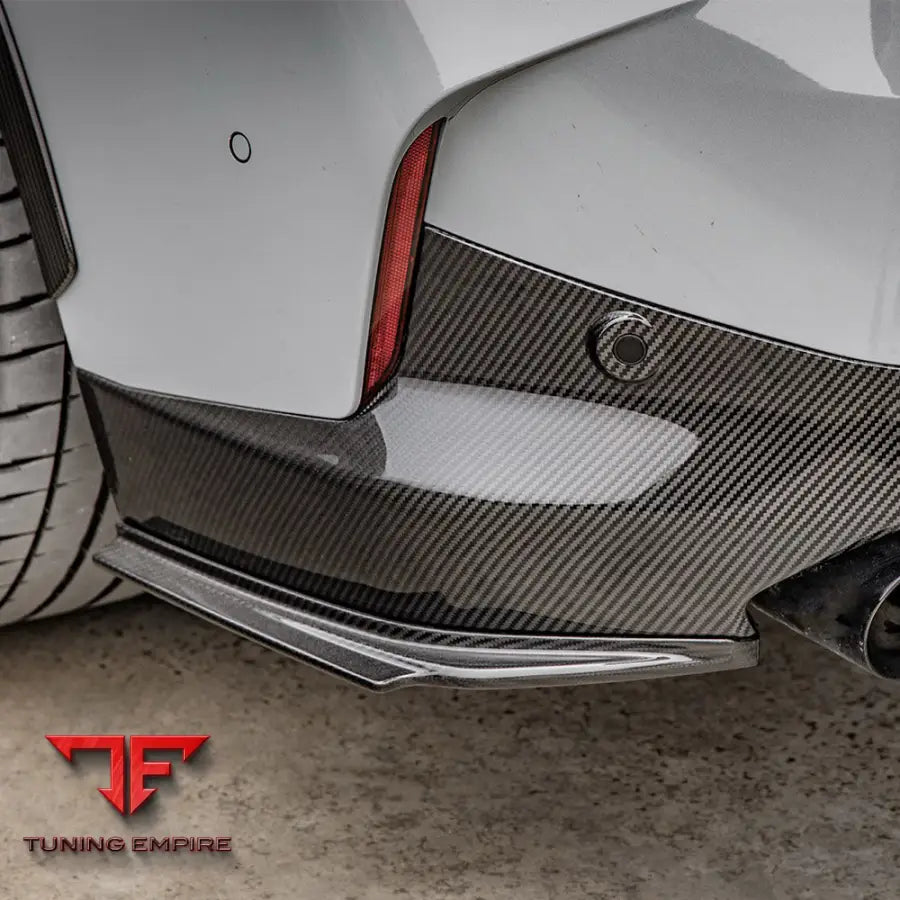 BMW 2 SERIES G42 REAR SPATS IN PREPREG CARBON FIBRE - Carbon Fibre Parts