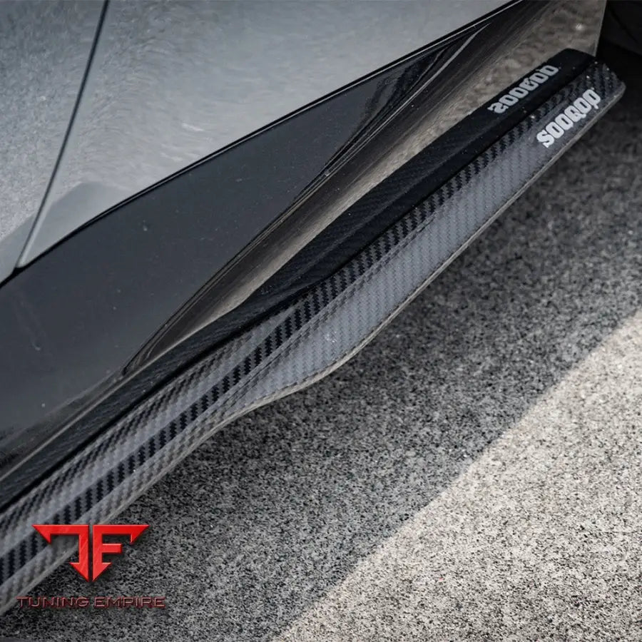 BMW 2 SERIES G42 SIDE SKIRT IN PREPREG CARBON FIBRE - Carbon Fibre Parts