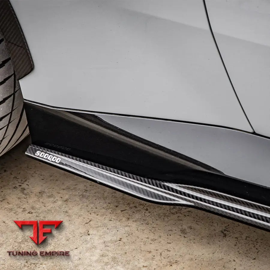 BMW 2 SERIES G42 SIDE SKIRT IN PREPREG CARBON FIBRE - Carbon Fibre Parts
