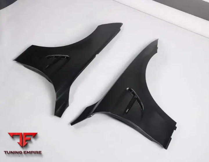 BMW 4 SERIES F32/F36 M4 CARBON FIBER FENDERS