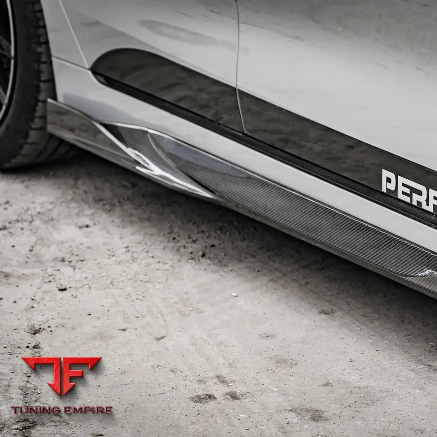 BMW 4 SERIES G26 SIDE SKIRT IN PREPREG CARBON FIBRE - Carbon Fibre Parts