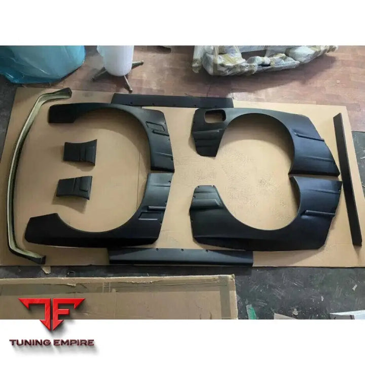 BMW E30 WIDE BODY KIT