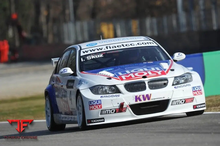 BMW E90 SEDAN BODY KIT