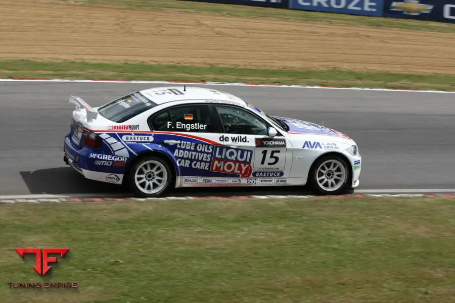 BMW E90 SEDAN BODY KIT