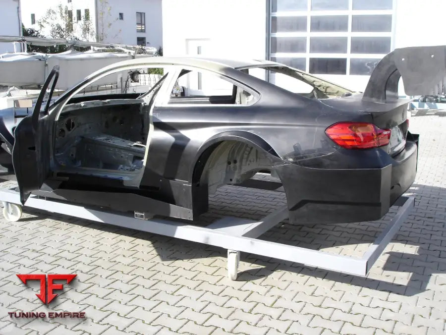 BMW F82 M4 DTM RACING BODYKIT