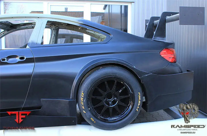 BMW F82 M4 DTM RACING BODYKIT