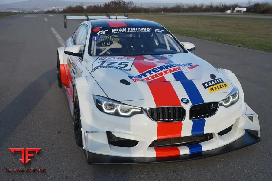 BMW F82 M4 DTM RACING BODYKIT