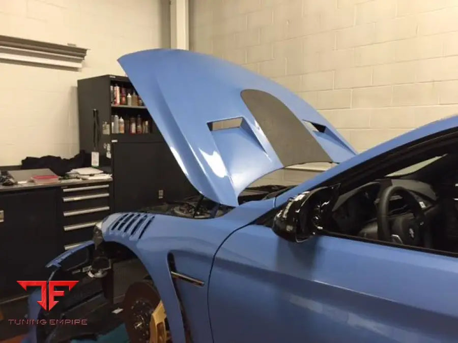 BMW F82 M4 F82 RACING BODY KIT