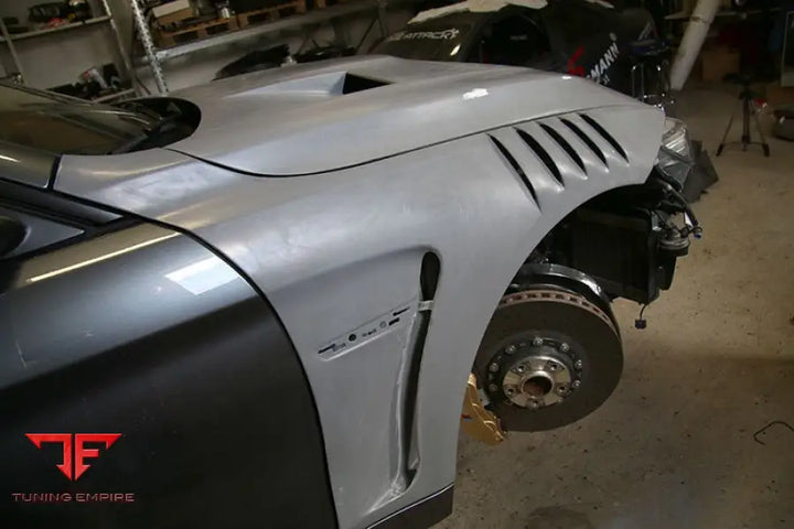 BMW F82 M4 F82 RACING BODY KIT