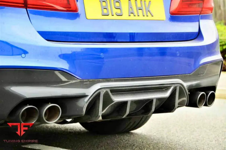 BMW F90 M5 SALOON FULL CARBON FIBRE KIT - V4 - CT CARBON