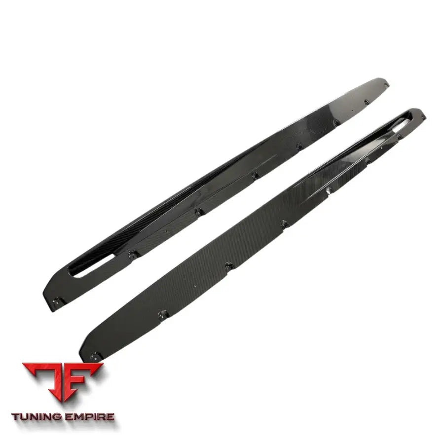 BMW F95 X5M & G05 X5 2018+ CARBON FIBRE SIDE SKIRTS - CT CARBON