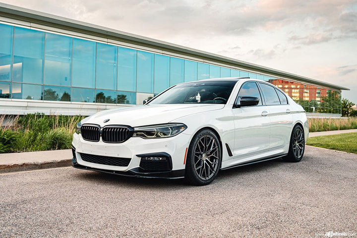 BMW G30 M550I on custom forged wheels