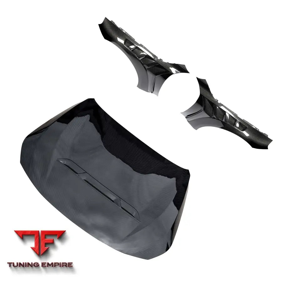 BMW G87 M2 FULL CARBON FIBRE BONNET AND WING/FENDER KIT - CT CARBON