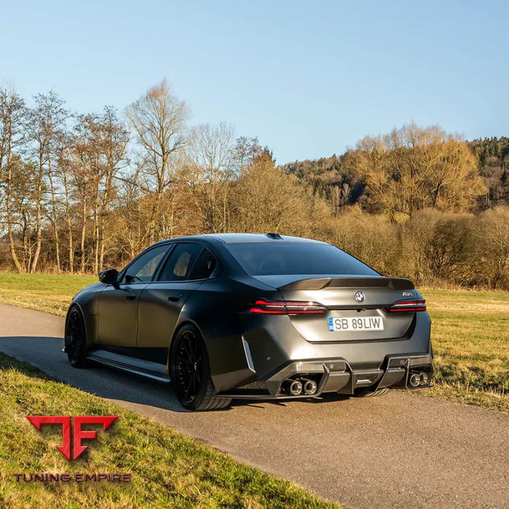 BMW G90 M5 CARBON FIBRE FULL KIT - V1 - CT CARBON