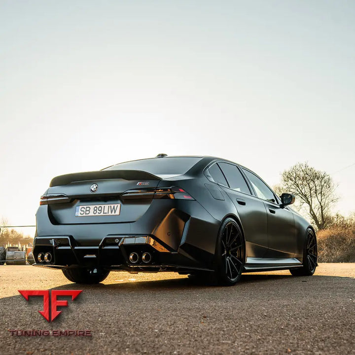 BMW G90 M5 & G99 M5 TOURING 2024+ CARBON FIBRE DIFFUSER - V1 - CT CARBON