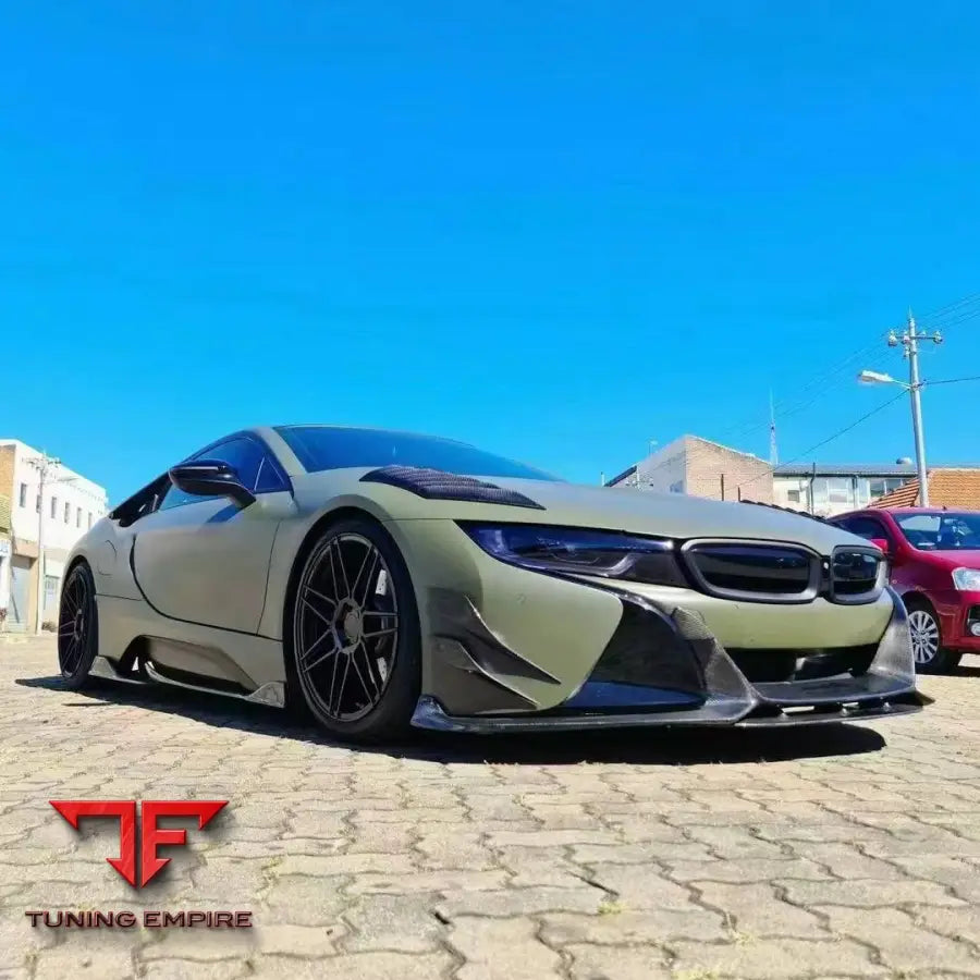 BMW I8 CARBON FIBER PARTS