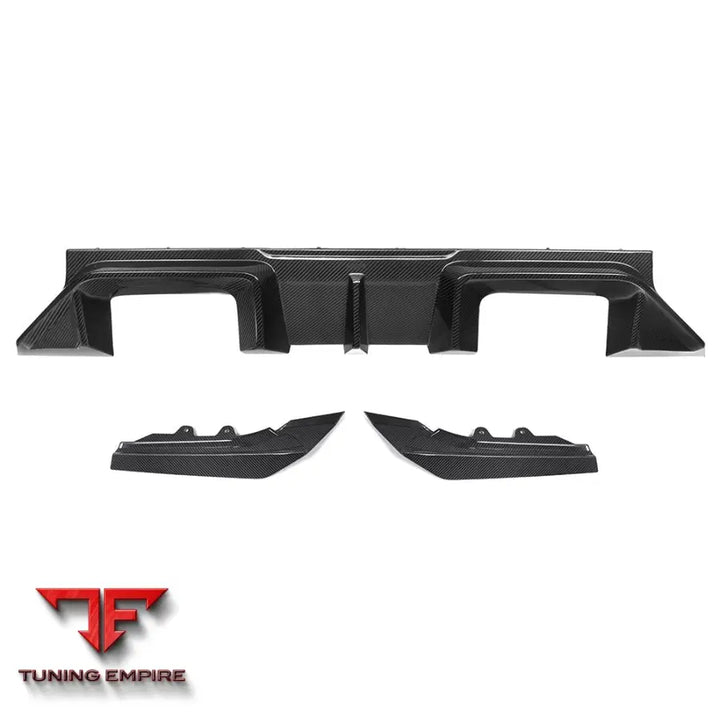 BMW M2 G87 REAR DIFFUSER IN PREPREG CARBON FIBRE (V2) - Carbon Fibre Parts
