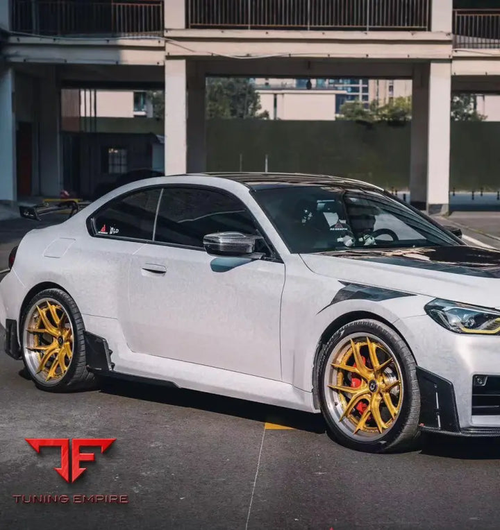 BMW M2 G87 AE Design side skirts