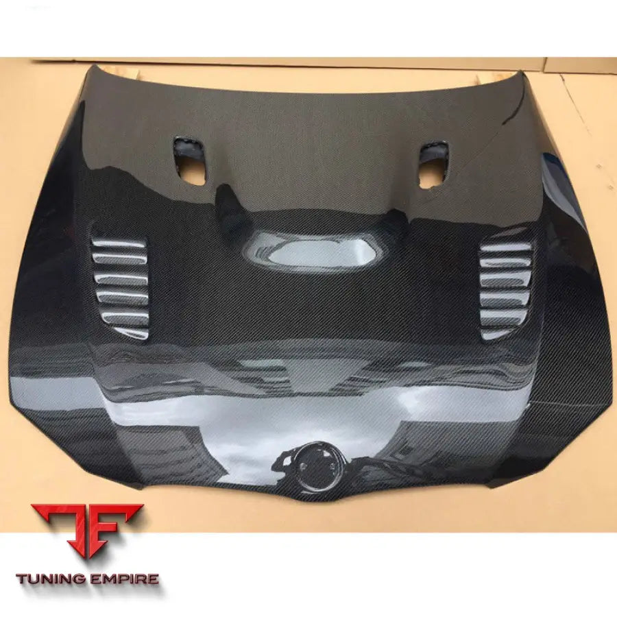 BMW M3 E92 V STYLE CARBON FIBER ENGINE HOOD COVER