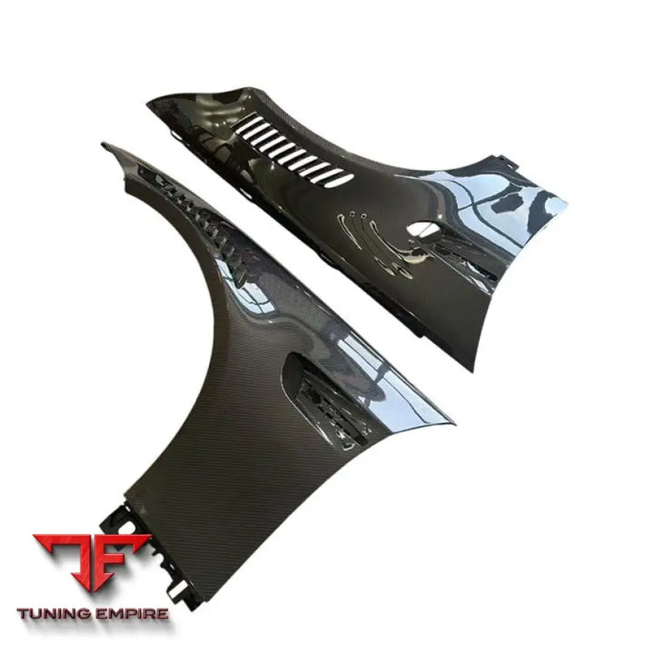 BMW M3 E92 DRY CARBON FIBER VENTED FENDER WINGS 2007-2013Y