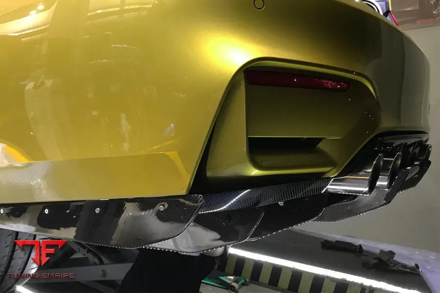 BMW M3 F80 & M4 F82 VA STYLE CARBON FIBER REAR DIFFUSER AND LIP BSD