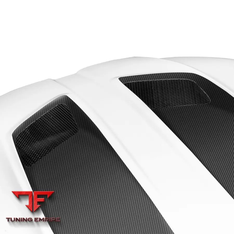 BMW M3 G80 M4 G82 VENTED HOOD IN WHITE PRIMER FINISH (V2) - Carbon Fibre Parts
