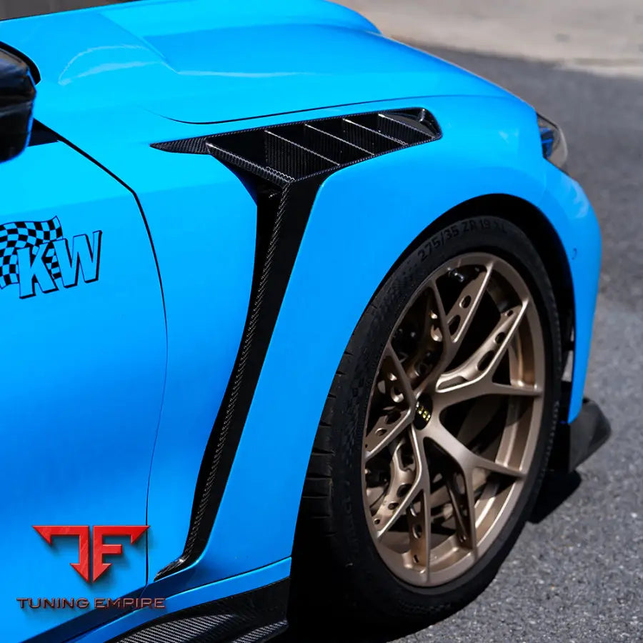 BMW M3 G80 SIDE FENDERS IN WHITE PRIMER FINISH - Carbon Fibre Parts
