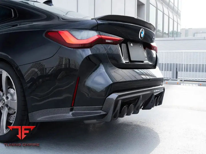 BMW M3/M4 G80/G82 CARBON FIBER BODY KIT