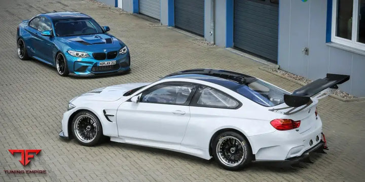 BMW M4 F82 RACING CARBON BODY KIT AND PARTS