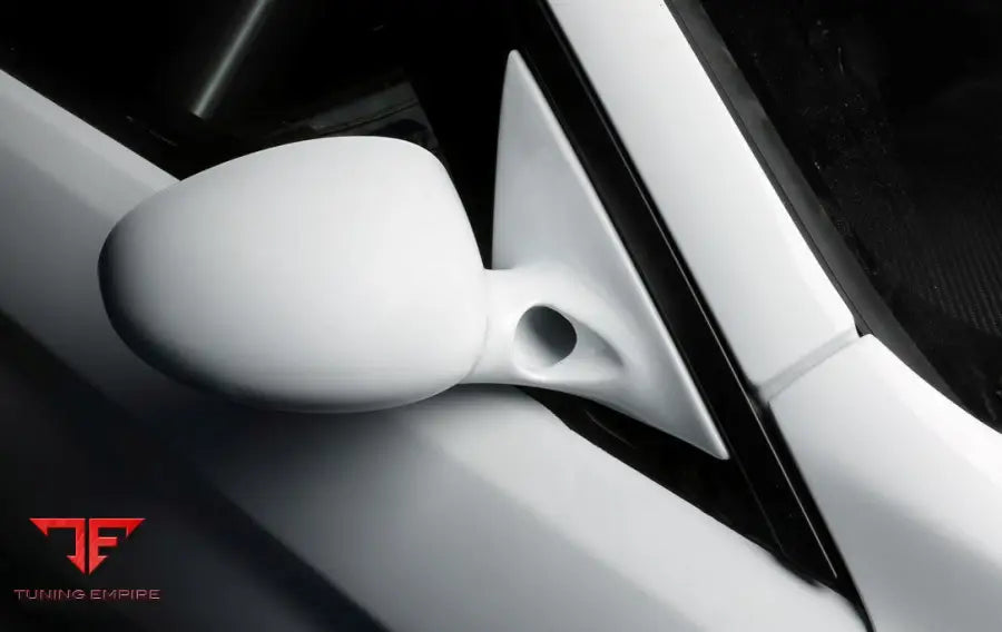 BMW M4 F82 RACING CARBON BODY KIT AND PARTS