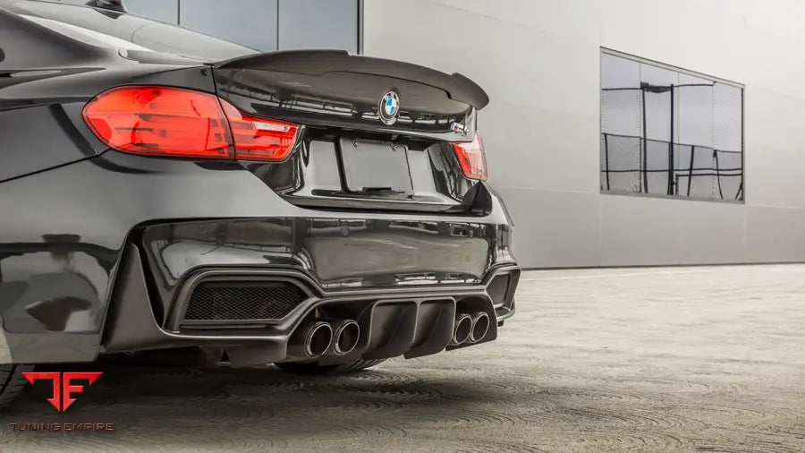 BMW M4 F82 WIDEBODY KIT
