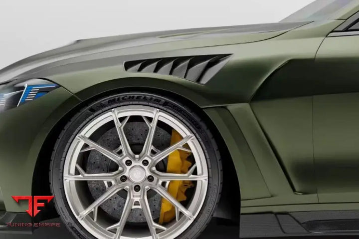 BMW M4 G82 DRY CARBON FIBER PARTS