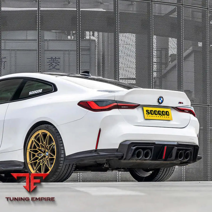BMW M4 G82 REAR DIFFUSER W/BRAKE LIGHT IN PREPREG CARBON FIBRE (V2) - Carbon Fibre Parts