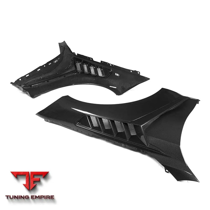 BMW M4 G82 SIDE FENDERS IN PREPREG CARBON FIBRE - Carbon Fibre Parts