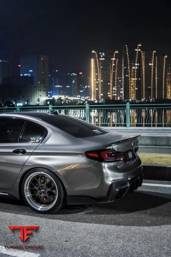 BMW M5 F90 AE design rear diffuser
