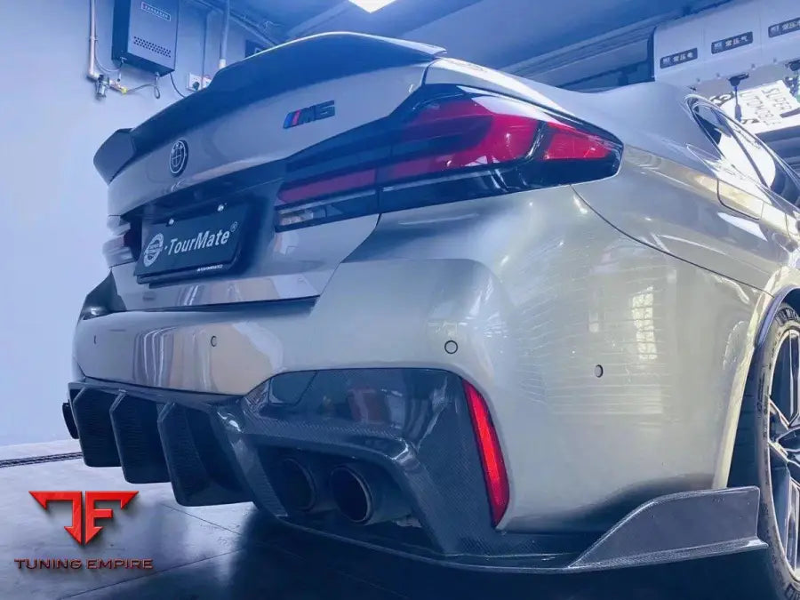 BMW M5 F90 AE design rear diffuser