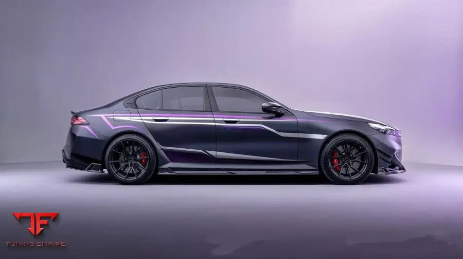 BMW M5 G90 CARBON FIBER BODY KIT