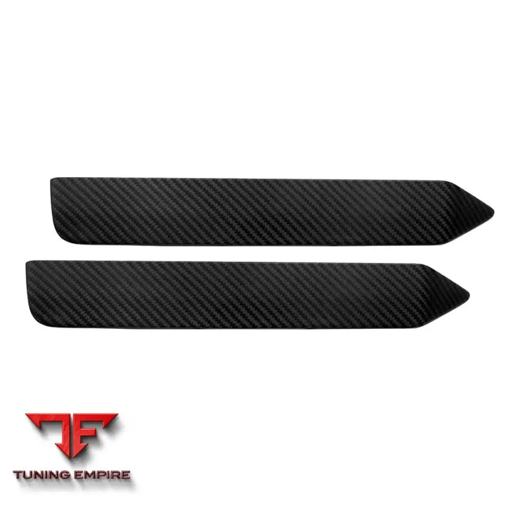BMW M5 G90 REFLECTOR TRIMS IN PREPREG CARBON FIBRE - Carbon Fibre Parts