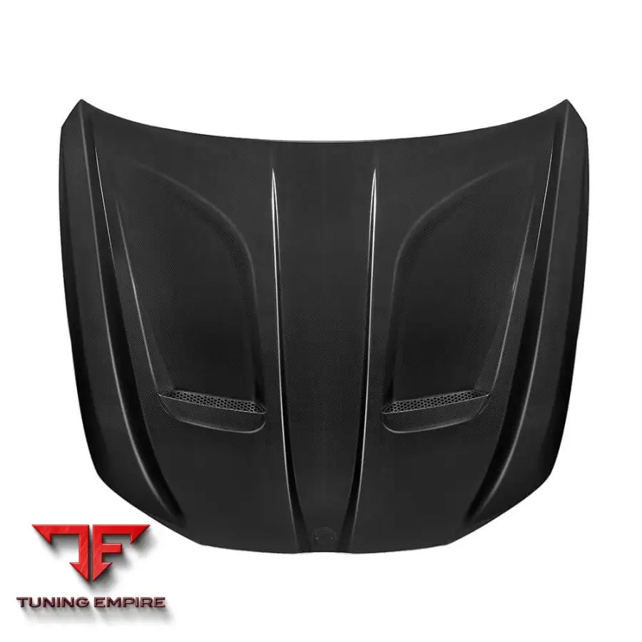 BMW M5 G90 VENTED HOOD IN PREPREG CARBON FIBRE - Carbon Fibre Parts