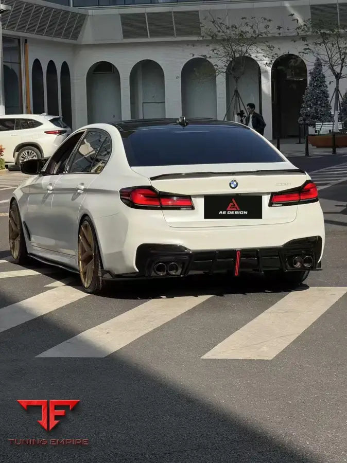 BMW M5 F90 AE rear diffuser and canards